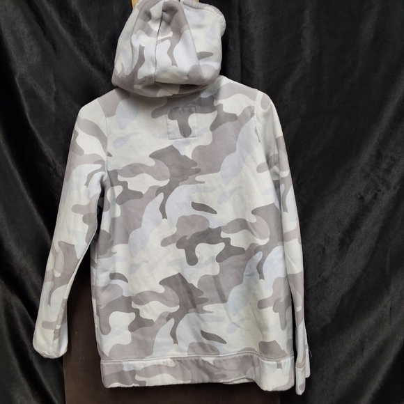 Hollister Beige Hoodie*has flaws* (see pics) price reduced for flaws - Picture 4 of 11